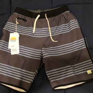 Vuori Men's Banks Shorts Charcoal Blue BNWT - Med